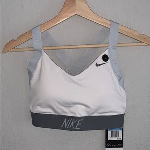 Nike Indy bra
